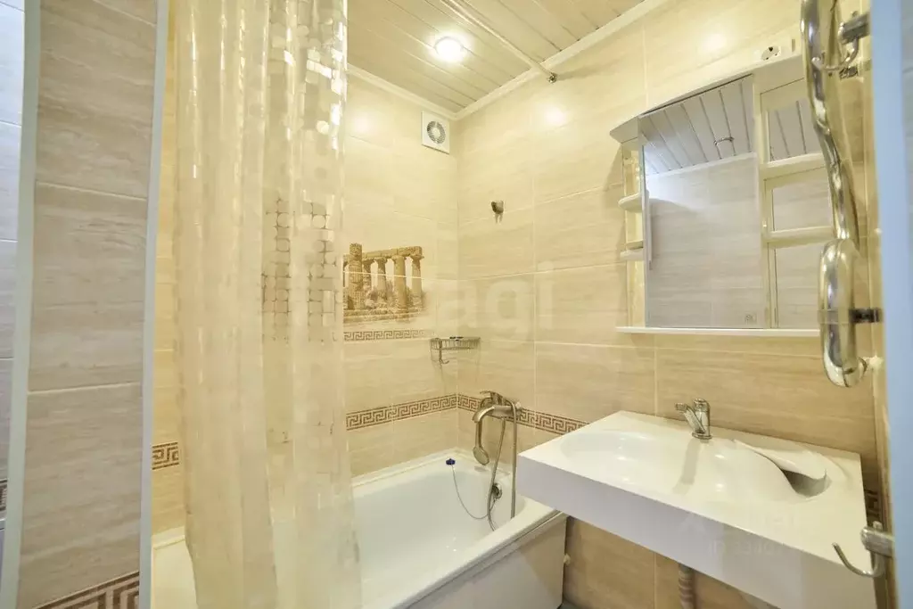 3-к кв. Башкортостан, Стерлитамак ул. Худайбердина, 72 (58.5 м) - Фото 1