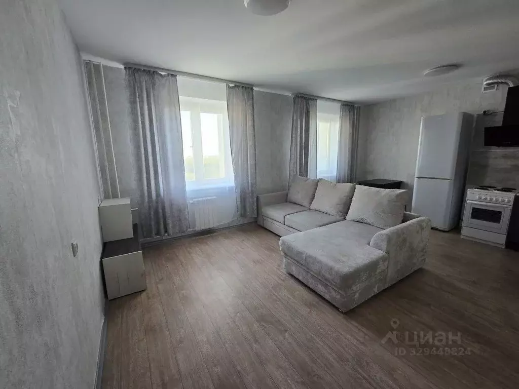 2-к кв. Омская область, Омск ул. Малиновского, 25к1 (50.0 м) - Фото 1