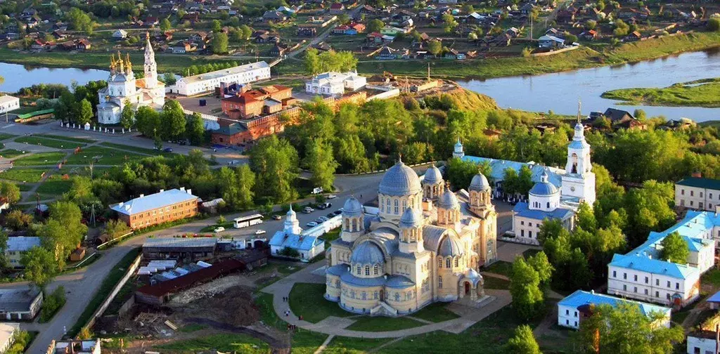 Участок в Свердловская область, Верхотурье Огарьевская ул. (11.0 сот.) - Фото 1
