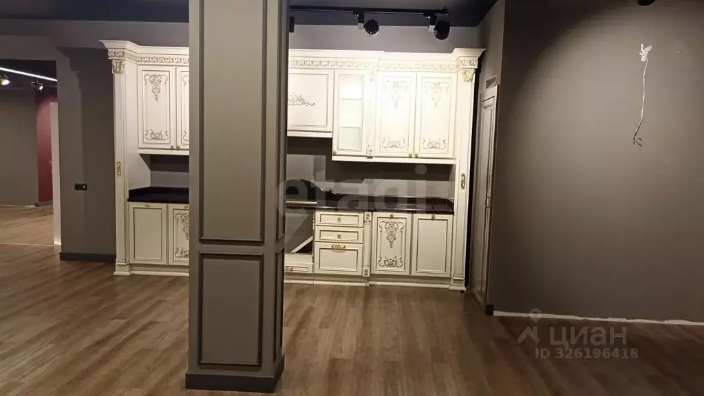 Торговая площадь в Тюменская область, Тюмень ул. 30 лет Победы, 7/5 ... - Фото 1