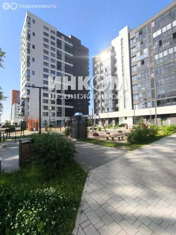 3-комнатная квартира: посёлок городского типа Отрадное, Пятницкая ... - Фото 2