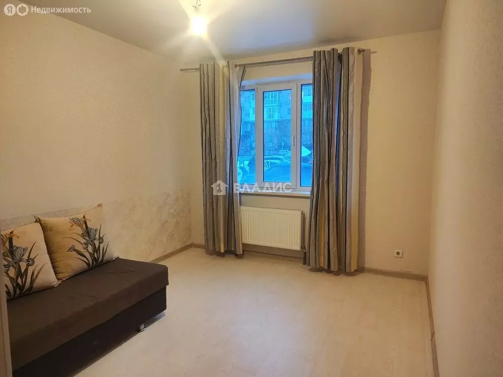 1-комнатная квартира: Волгоград, район Семь Ветров, улица 8-й ... - Фото 1