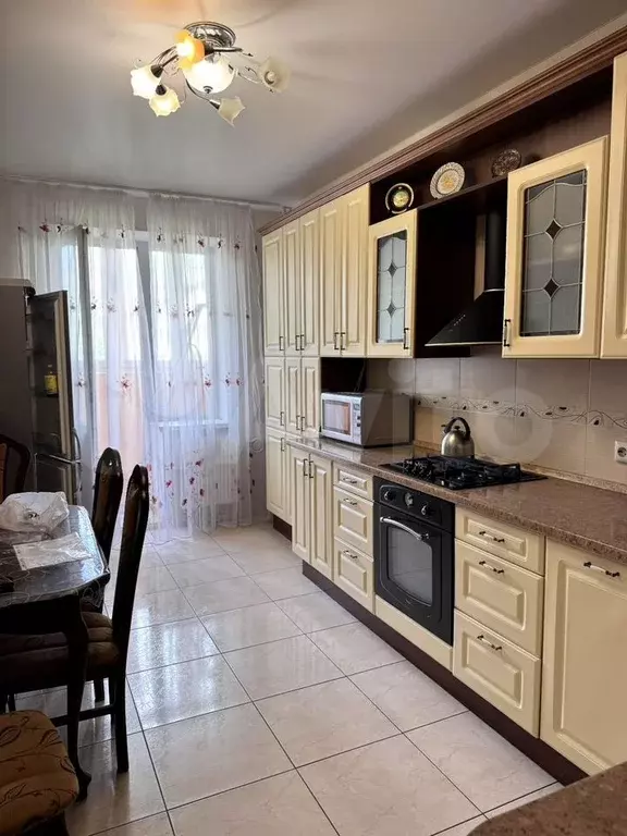 2-к. квартира, 65 м, 3/5 эт. - Фото 1