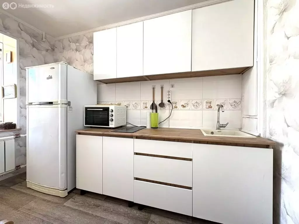 3-комнатная квартира: Петропавловск-Камчатский, проспект Таранца, 9 ... - Фото 2