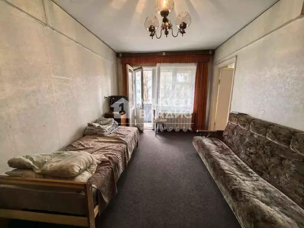 4-к кв. Омская область, Омск Городок Нефтяников мкр, ул. Энтузиастов, ... - Фото 0