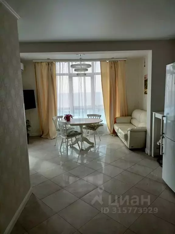 2-к кв. Краснодарский край, Сочи Центральный мкр, пер. Горького, 18 ... - Фото 1