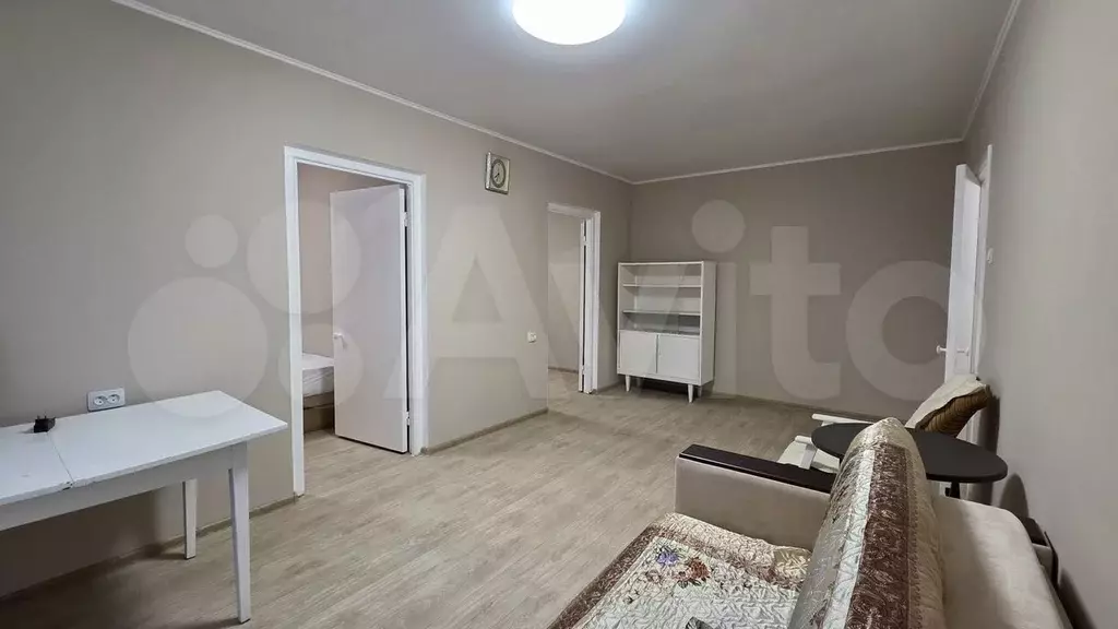 4-к. квартира, 64 м, 4/12 эт. - Фото 0
