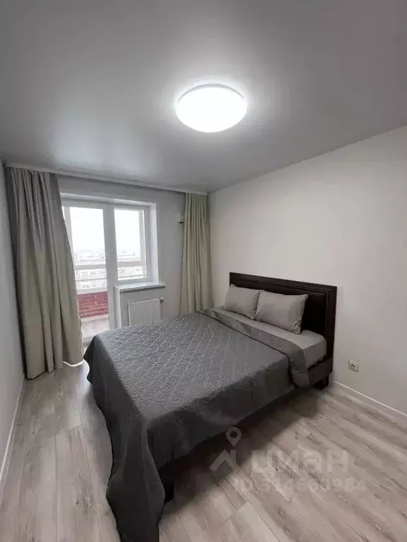 1-к кв. Удмуртия, Ижевск Молодежная ул., 107В (40.0 м) - Фото 0