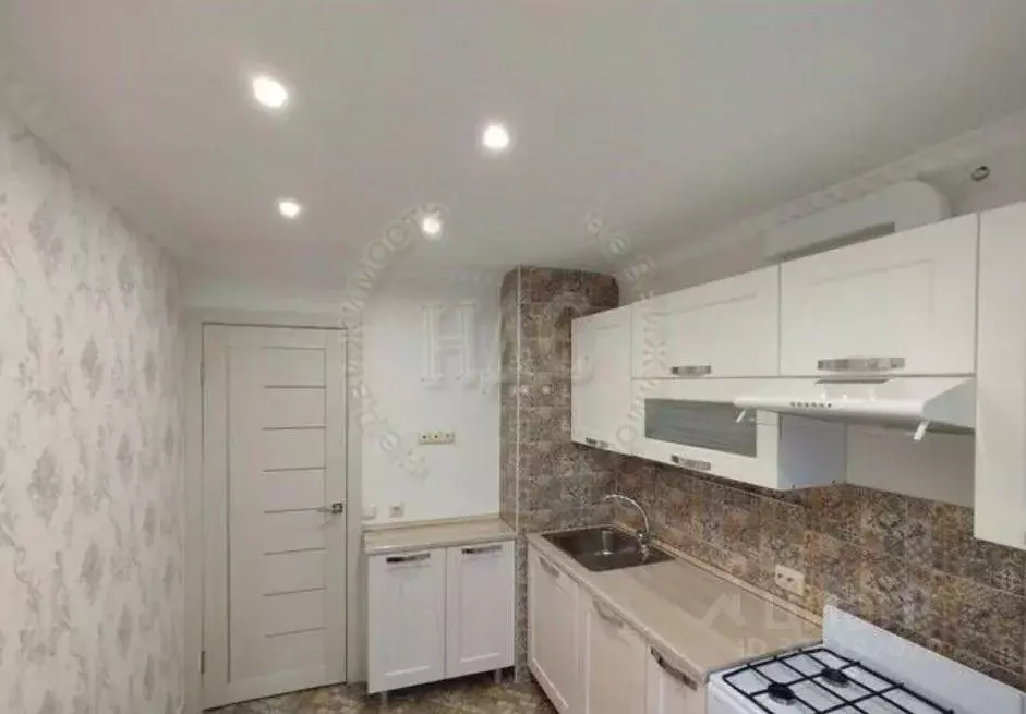 2-к кв. Курская область, Курск ул. Павлуновского, 1 (49.0 м) - Фото 1