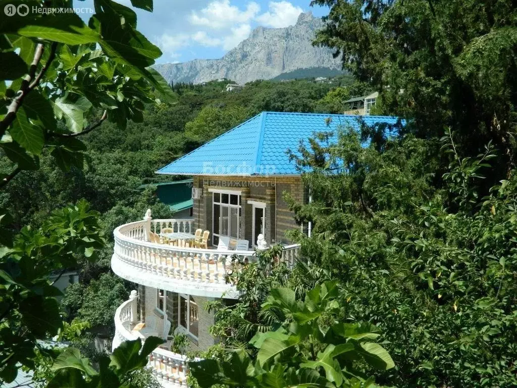 Дом в Гаспра, Алупкинское шоссе, 74Н (240 м) - Фото 1