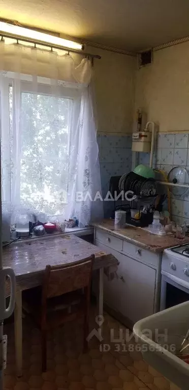 3-к кв. Волгоградская область, Волгоград ул. 51-й Гвардейской Дивизии, ... - Фото 0