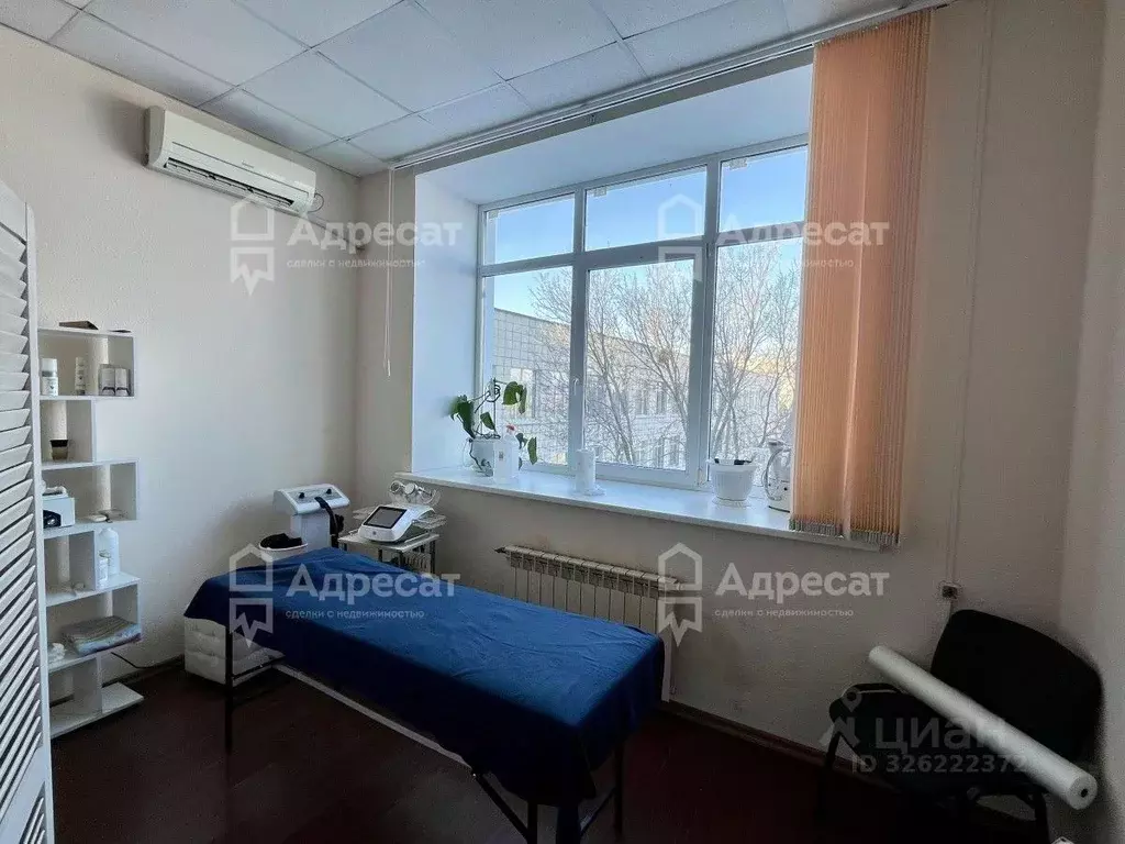 Офис в Волгоградская область, Волгоград ул. Кирова, 121А (21 м) - Фото 1