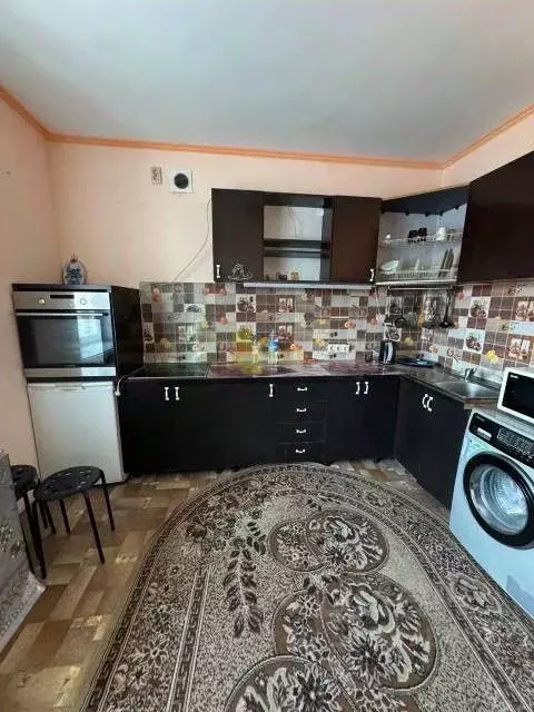 1-к кв. Омская область, Омск Нефтезаводская ул., 28к2 (56.3 м) - Фото 1