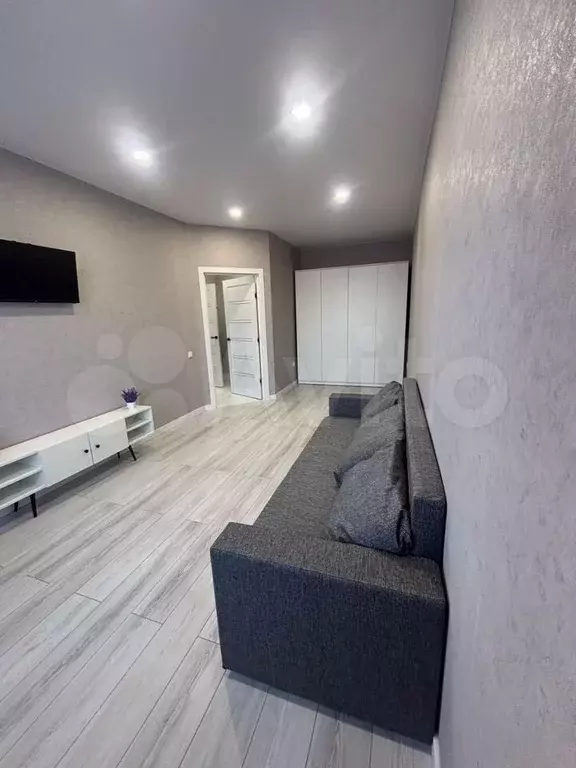 1-к. квартира, 40 м, 11/22 эт. - Фото 1