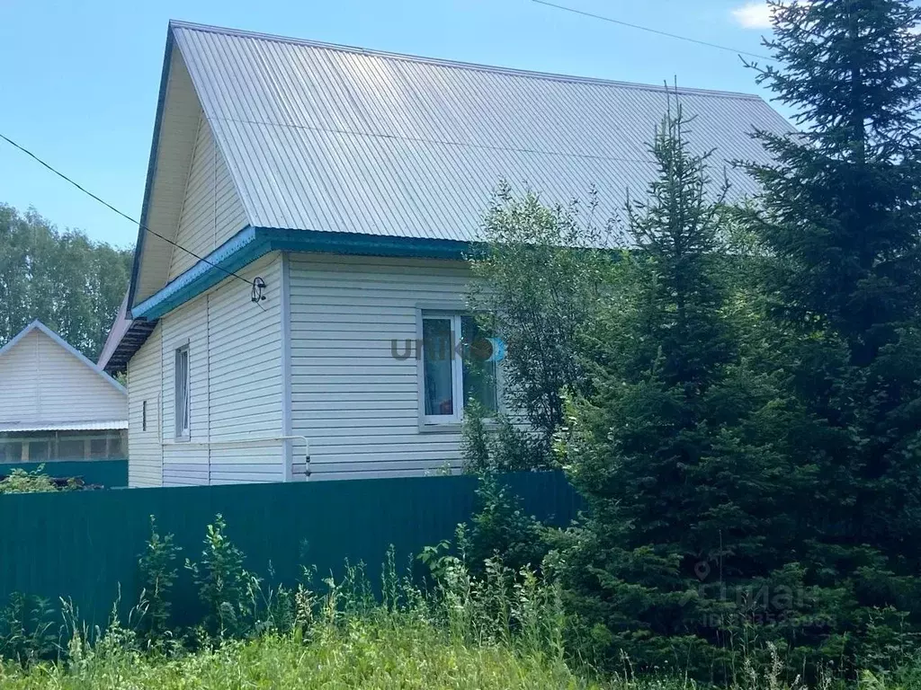 Дом в Башкортостан, Иглинский сельсовет, с. Иглино ул. Гражданская (68 ... - Фото 0