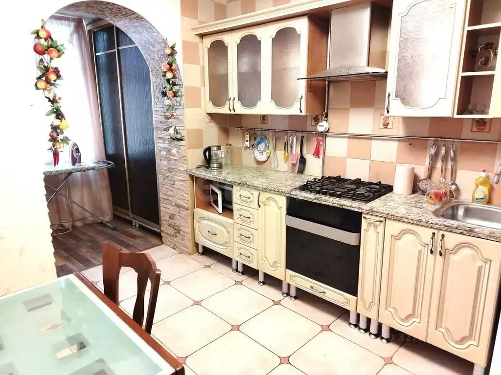 3-к кв. Ставропольский край, Кисловодск Велинградская ул. (89.1 м) - Фото 1