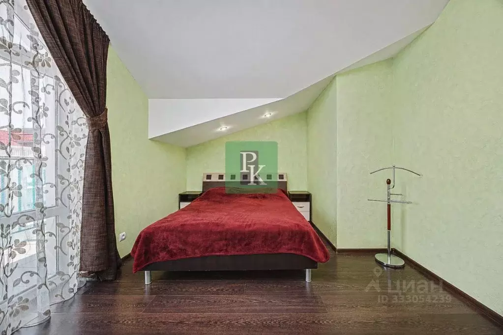1-к кв. Севастополь ул. Челюскинцев, 57к3 (47.1 м) - Фото 2