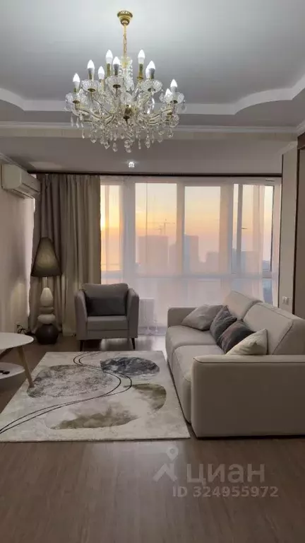 2-к кв. Краснодарский край, Сочи Светлана мкр, ул. Дмитриевой, 5 (66.0 ... - Фото 1