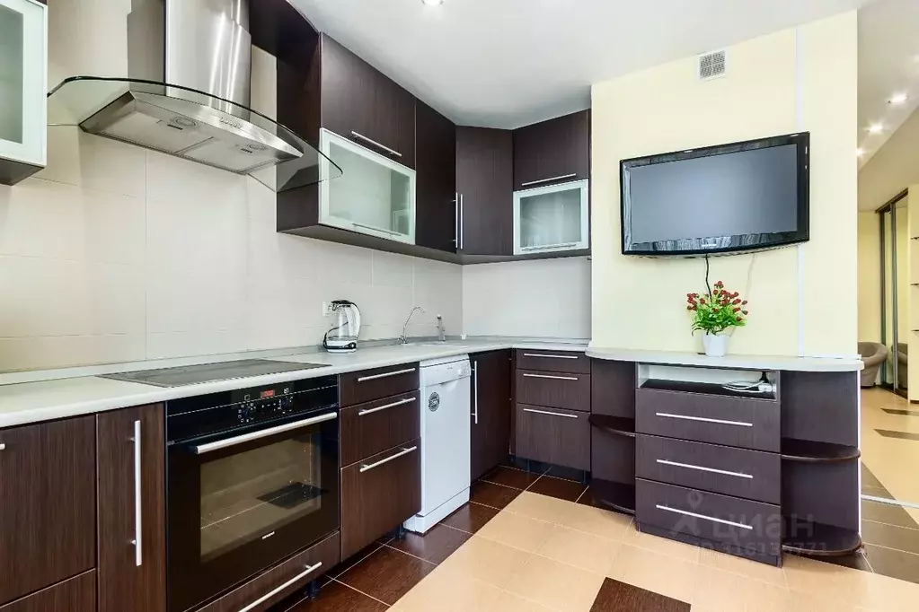 2-к кв. Ростовская область, Ростов-на-Дону просп. Королева (65.0 м) - Фото 0