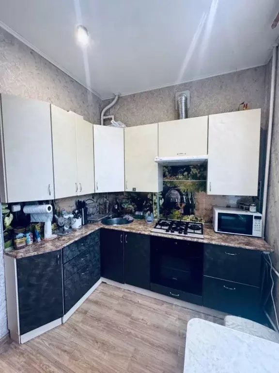 3-к кв. Башкортостан, Уфа Вологодская ул., 139 (62.2 м) - Фото 1