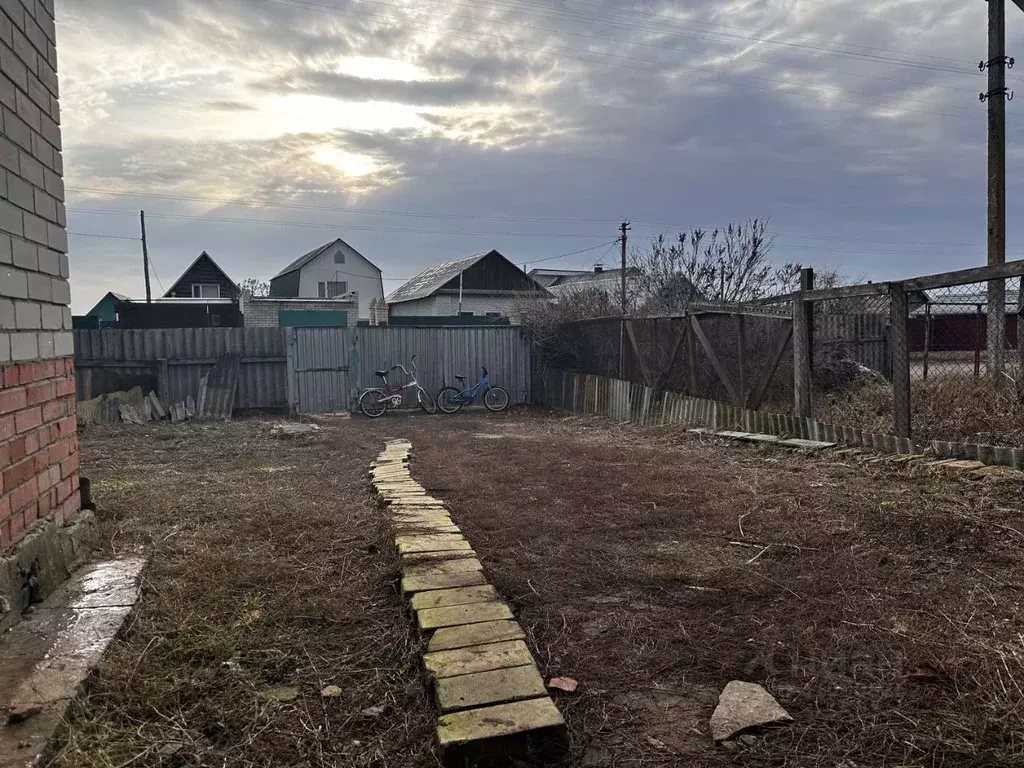 Дом в Саратовская область, Воскресенский район, Елшанское ... - Фото 1