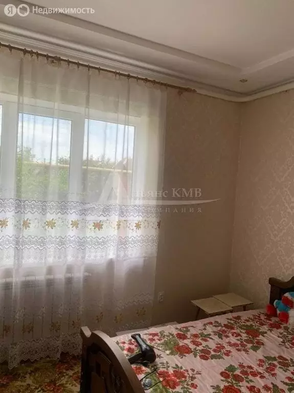 Дом в село Краснокумское, Кубанская улица (120 м) - Фото 2