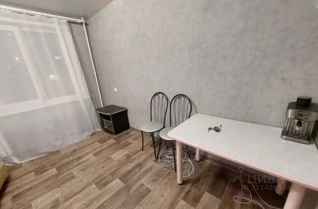 1-к кв. Кемеровская область, Кемерово бул. Строителей, 56/2 (17.0 м) - Фото 2