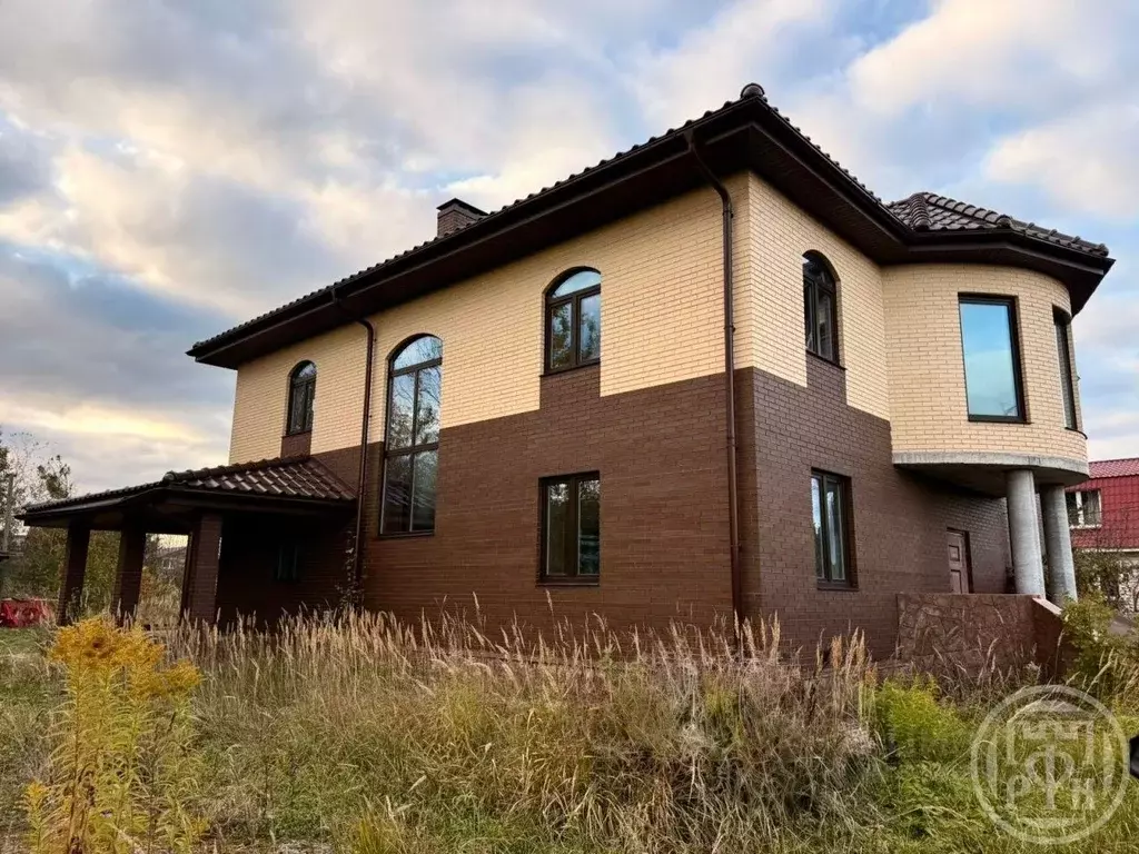 Дом в Ленинградская область, Кировский район, пос. Мга ул. ... - Фото 1