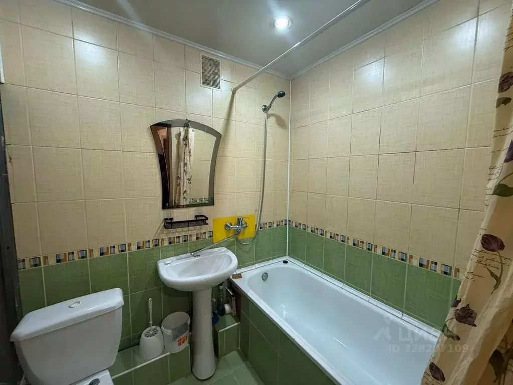 1-к кв. Татарстан, Казань Ново-Светлая ул., 20 (35.0 м) - Фото 2