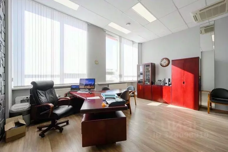 Офис в Москва Рабочая ул., 93С1 (218 м) - Фото 1