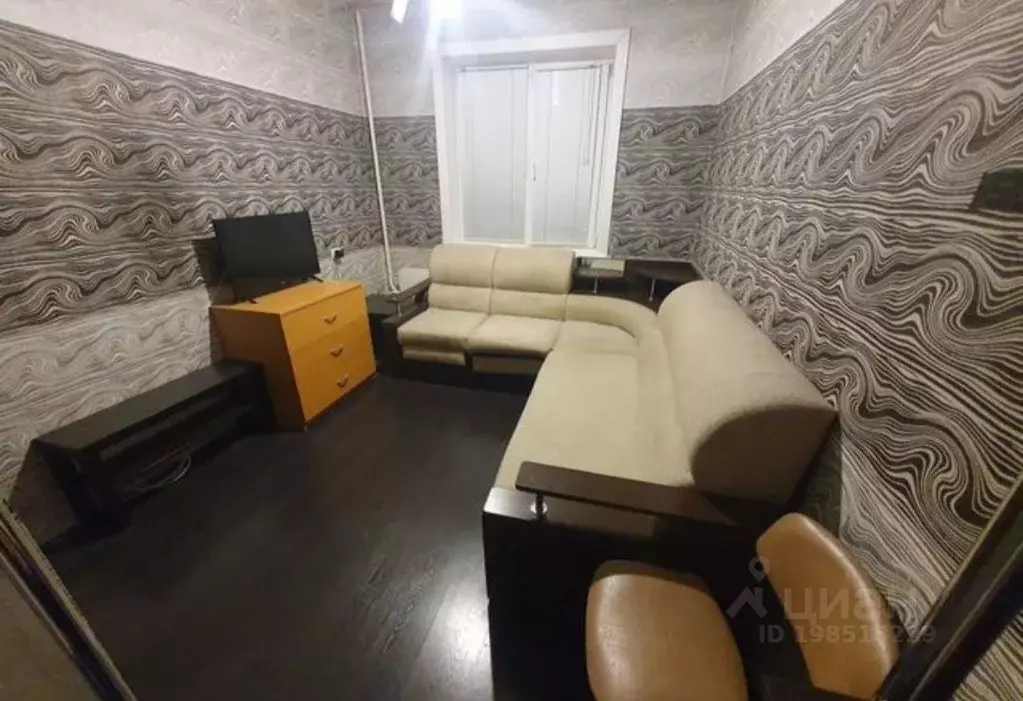 Комната Новосибирская область, Новосибирск ул. В. Высоцкого, 40 - Фото 1