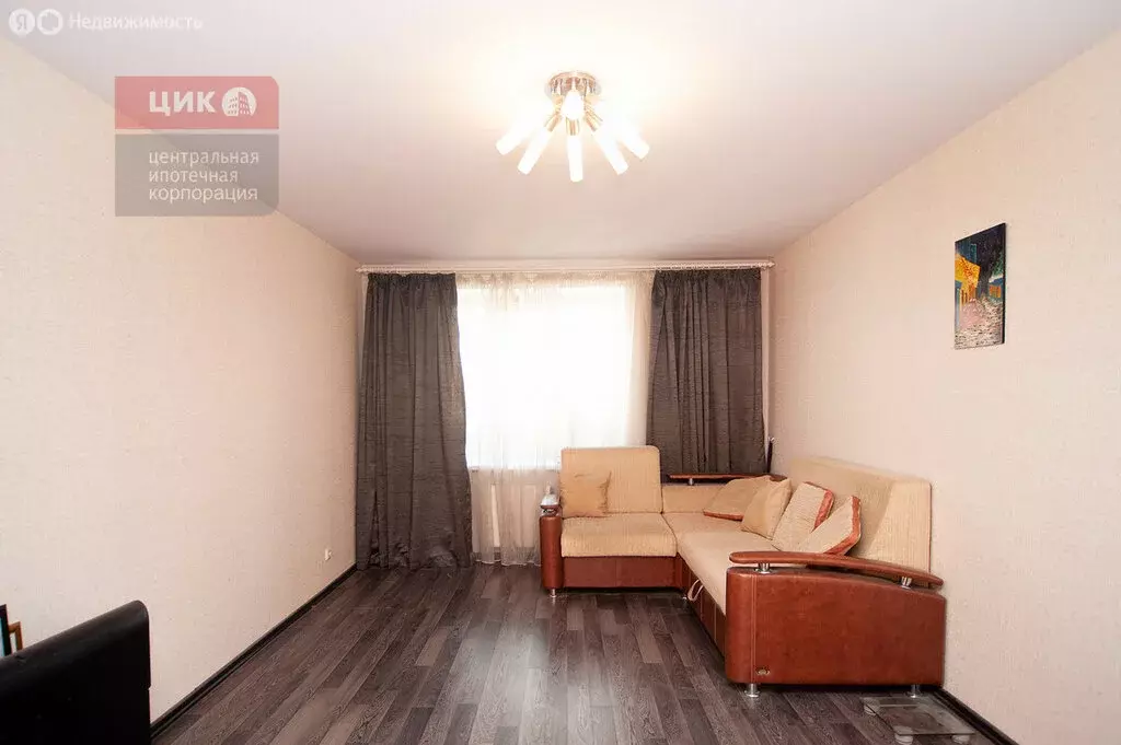 3-комнатная квартира: Рязань, Вишнёвая улица, 21к1 (87 м) - Фото 2