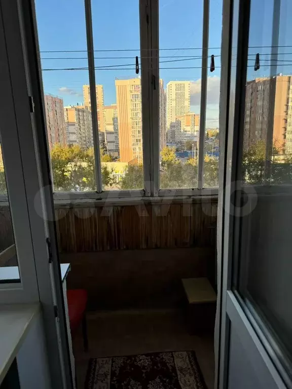 1-к. квартира, 32 м, 4/5 эт. - Фото 0
