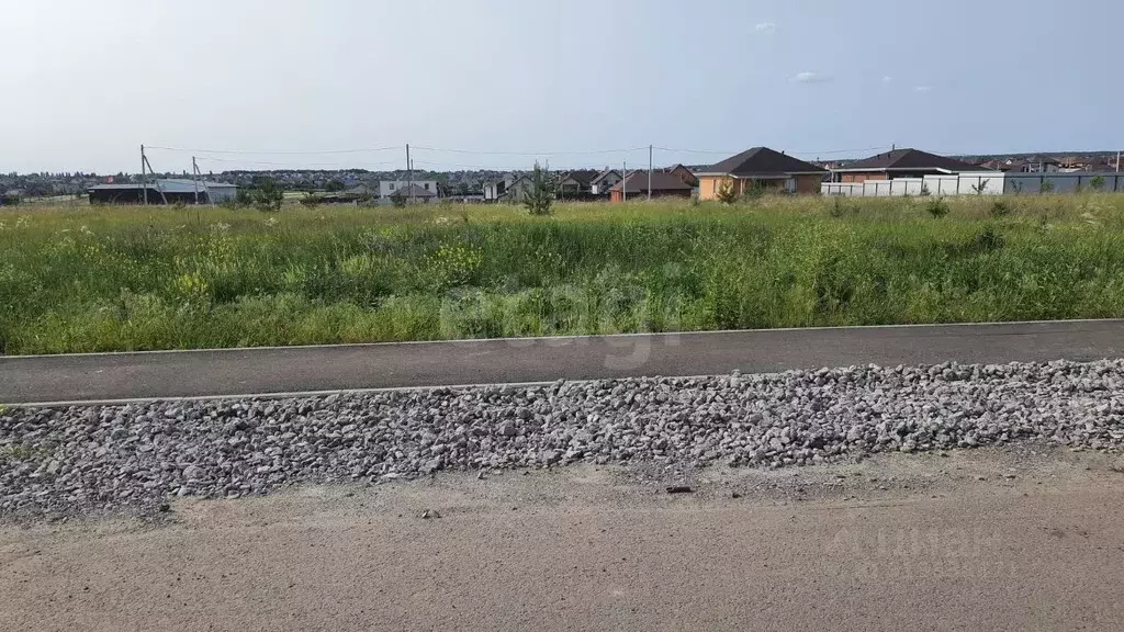 Участок в Белгородская область, Старый Оскол ул. Заповедная (15.0 ... - Фото 1