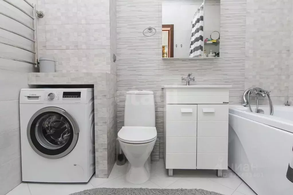 2-к кв. Тюменская область, Тюмень Полевая ул., 105к2 (63.5 м) - Фото 1