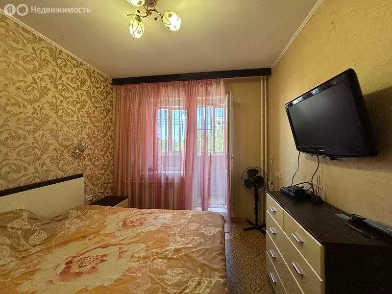 2-комнатная квартира: Россошь, проспект Труда, 8 (54 м) - Фото 0