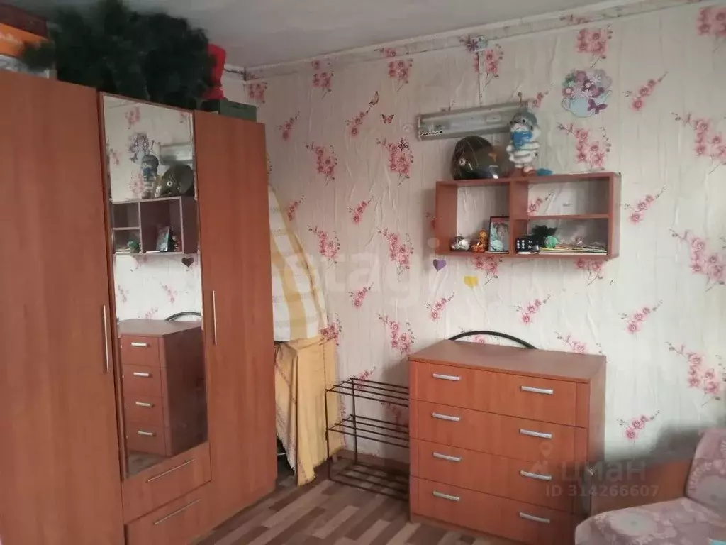 Дом в Псковская область, Пыталовский муниципальный округ, д. ... - Фото 1