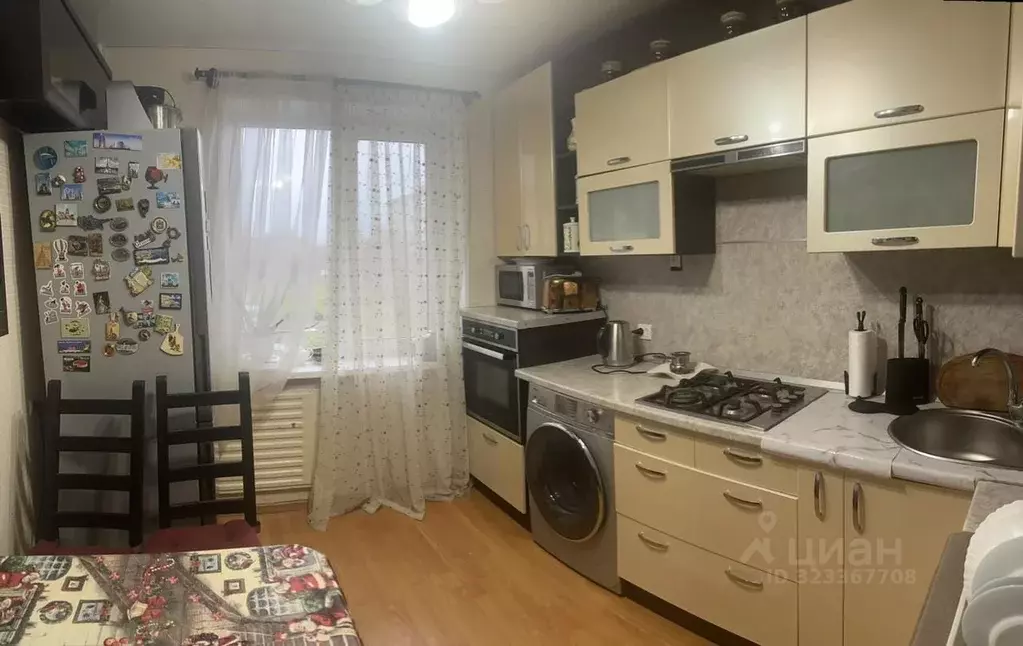 3-к кв. Башкортостан, Уфа Российская ул., 41/1 (57.1 м) - Фото 0