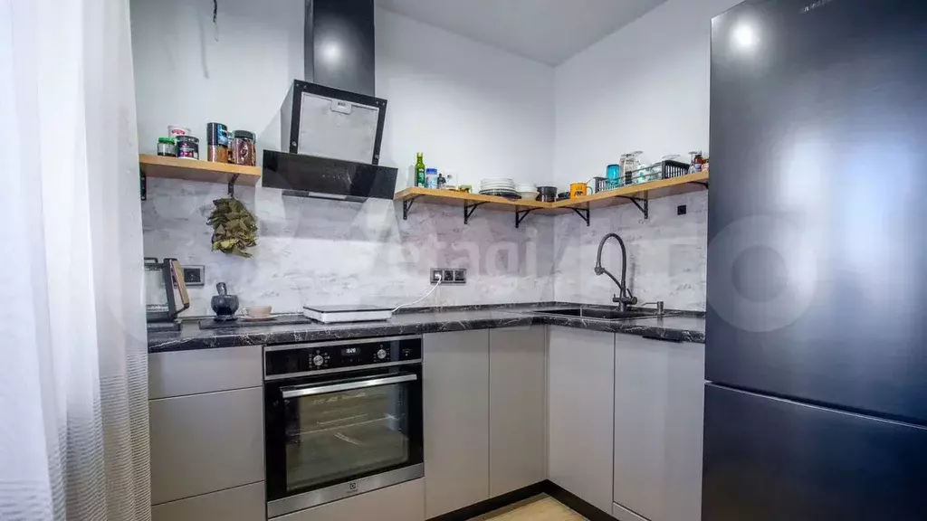 3-к. квартира, 54,4 м, 1/5 эт. - Фото 0