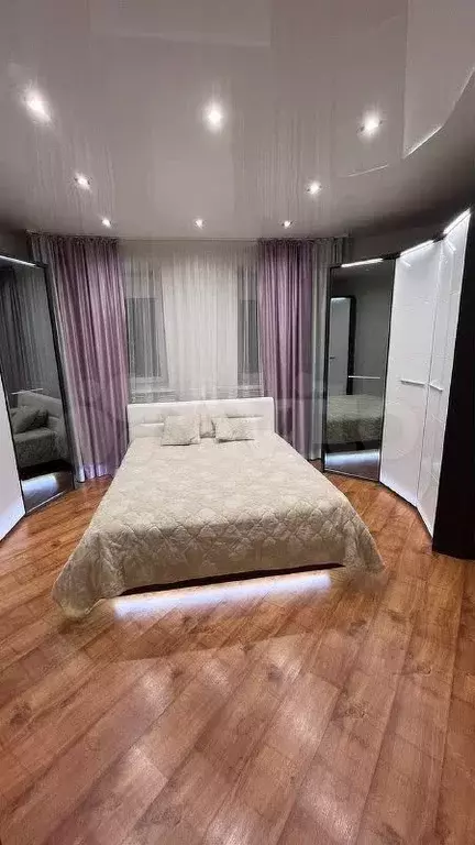 3-к. квартира, 98 м, 8/16 эт. - Фото 1