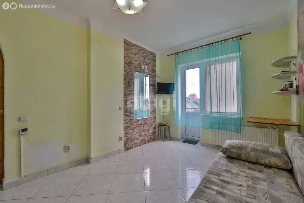 1-комнатная квартира: Калининград, Кутаисский переулок, 2 (27 м) - Фото 2