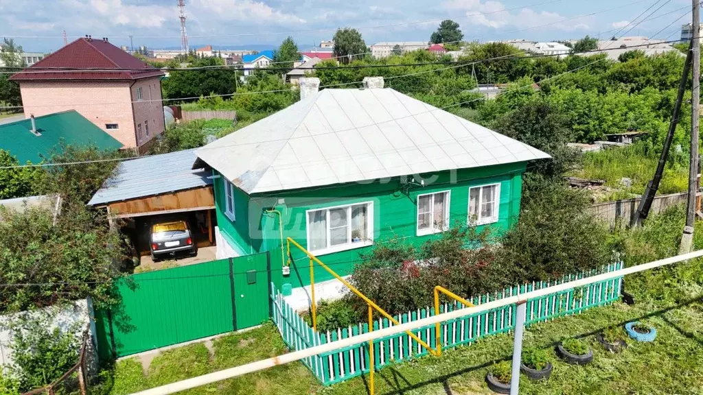 Дом в Челябинская область, Касли ул. Коммуны, 90 (56 м) - Фото 1