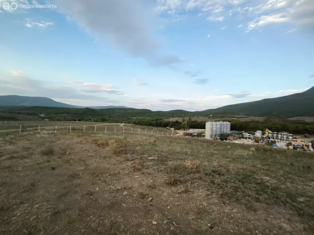 участок в бахчисарайский район, голубинское сельское поселение, село . - Фото 1