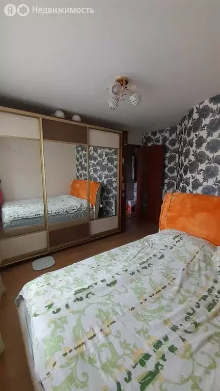 2-комнатная квартира: Старый Оскол, улица Крутикова, 17 (52 м) - Фото 0