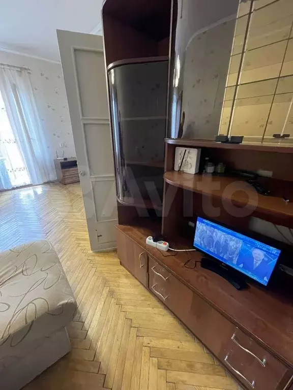 1-к. квартира, 30 м, 5/5 эт. - Фото 0
