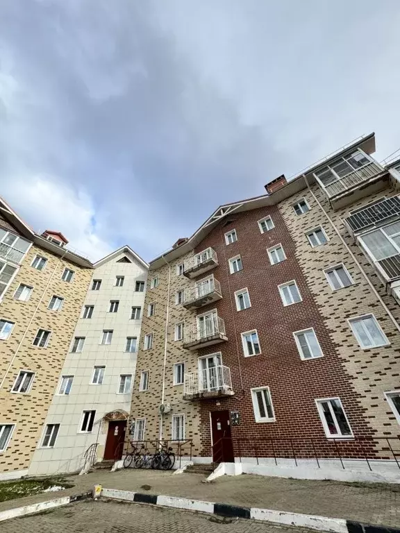Студия Кировская область, Киров ул. Архитектора Валерия Зянкина, 10к2 ... - Фото 1
