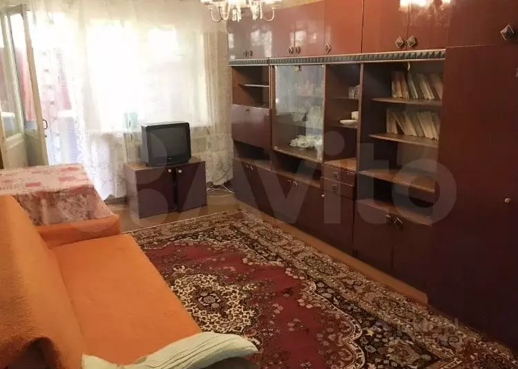 3-к. квартира, 55 м, 5/5 эт. - Фото 0