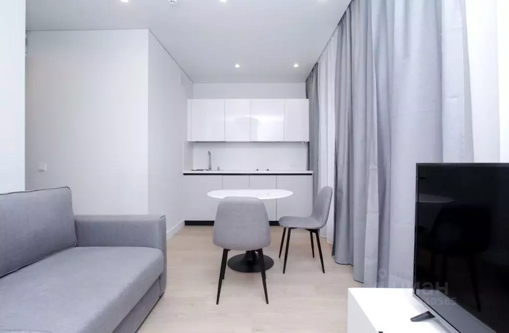 Студия Свердловская область, Екатеринбург ул. Шаумяна, 24 (27.0 м) - Фото 1