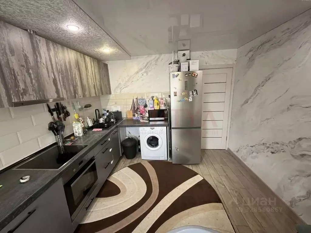 2-к кв. Белгородская область, Старый Оскол Жукова мкр, 44 (45.6 м) - Фото 2