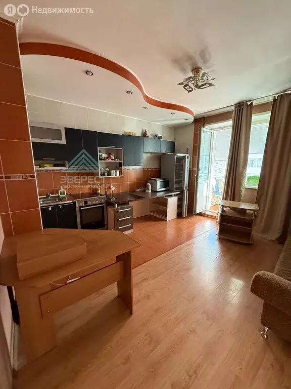 1-комнатная квартира: Абакан, улица Карла Маркса, 57 (51.7 м) - Фото 0